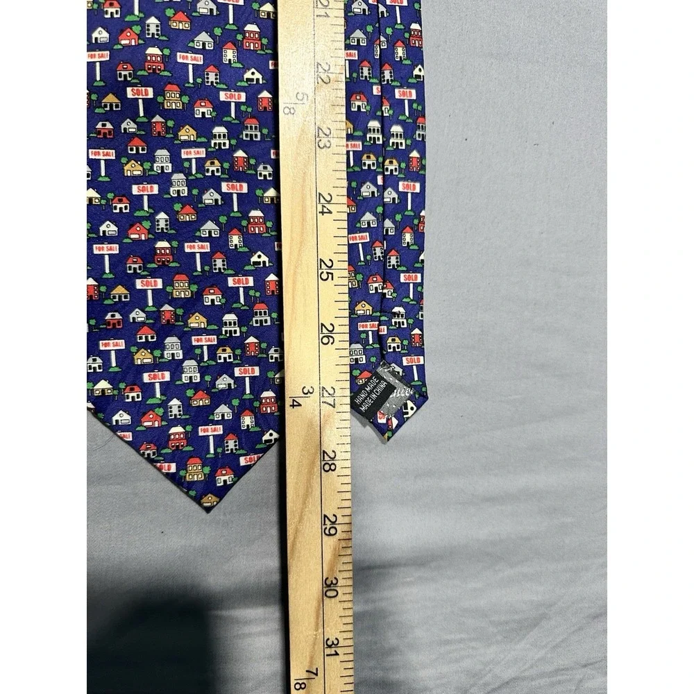NWT Keith Daniels Colorful Realtor House Sold‎ Neck Tie